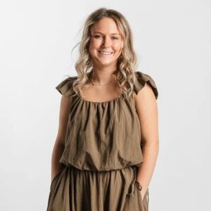 ❤️ Sixtyseven Olive Midi Dress